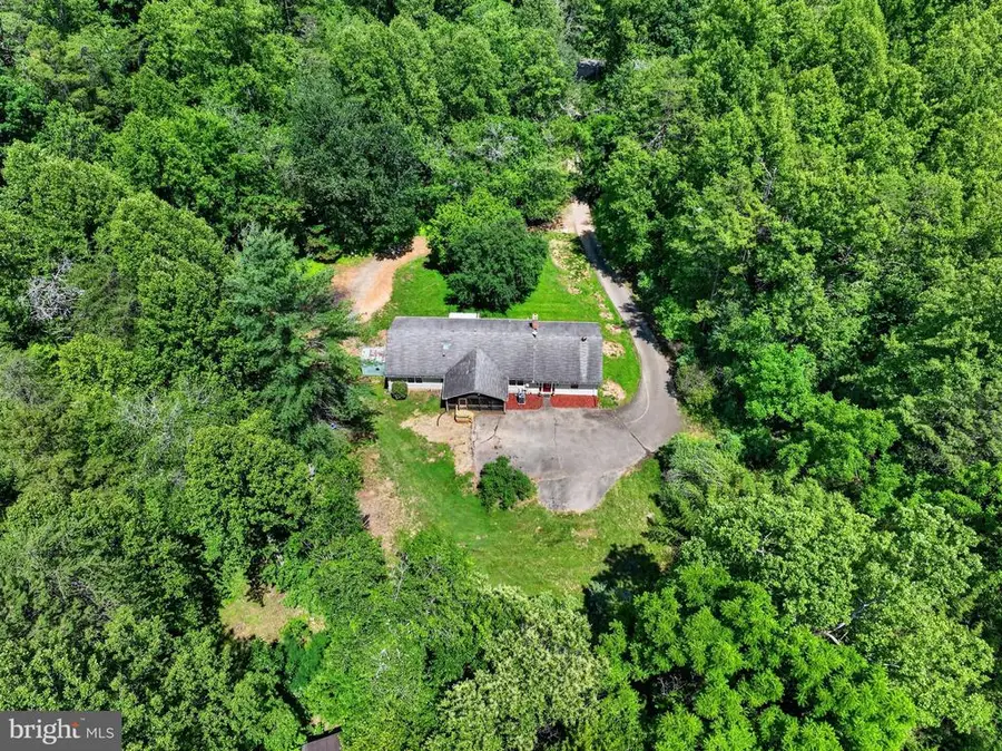 1308 Kristin Ln, Amissville, VA 20106 - #3