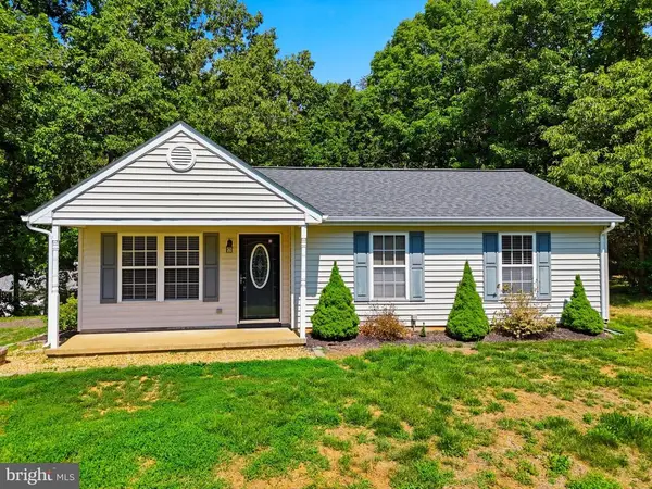 10019 Pine Cone Ln, Culpeper, VA 22701