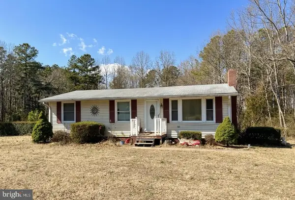 1248 Shores Rd, Palmyra, VA 22963