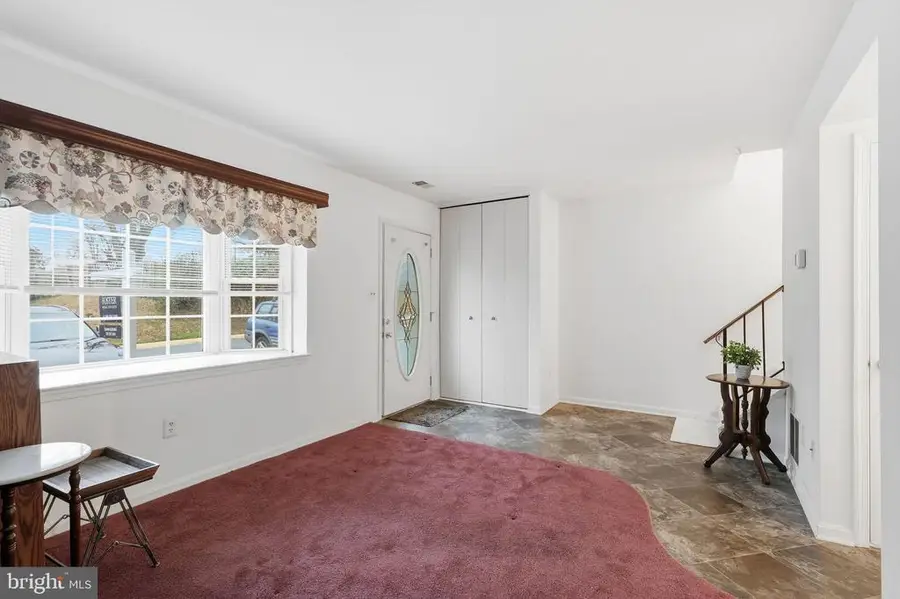 8565 Pellam Ct, Marshall, VA  - Image #3