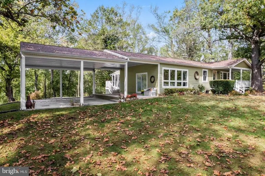 7127 Wilson Rd, Marshall, VA  - Image #3