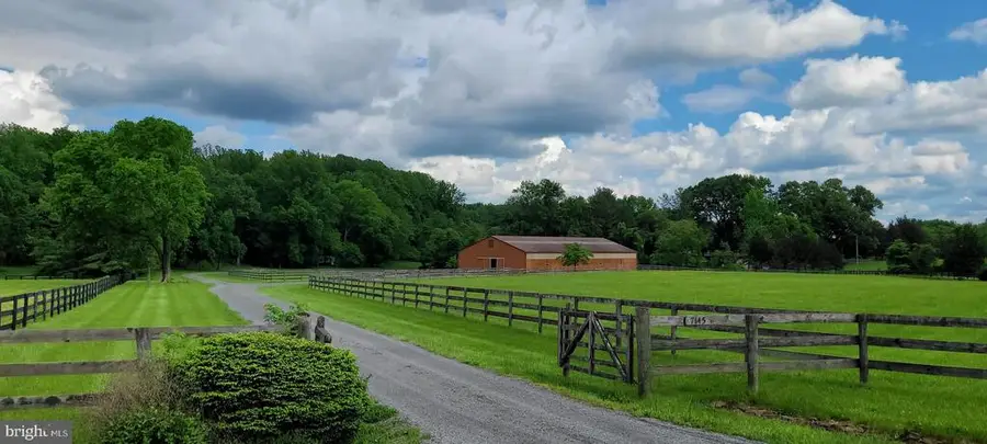 7145 Leeton Ridge Rd, Warrenton, VA 20186 - Image #2