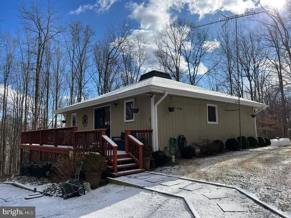 4520 Free State Rd, Marshall, VA 