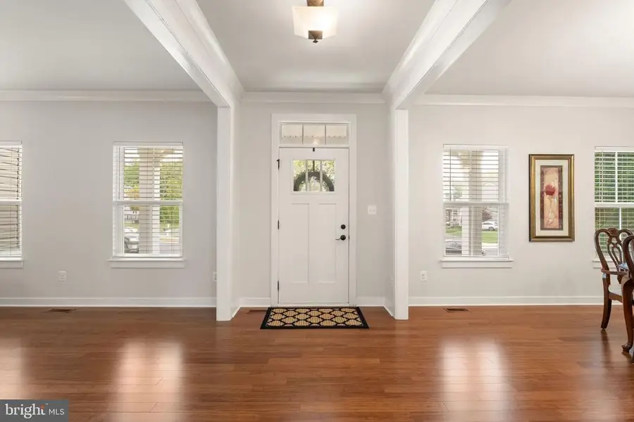 7483 Lake Willow Ct, Warrenton, VA  - Image #2