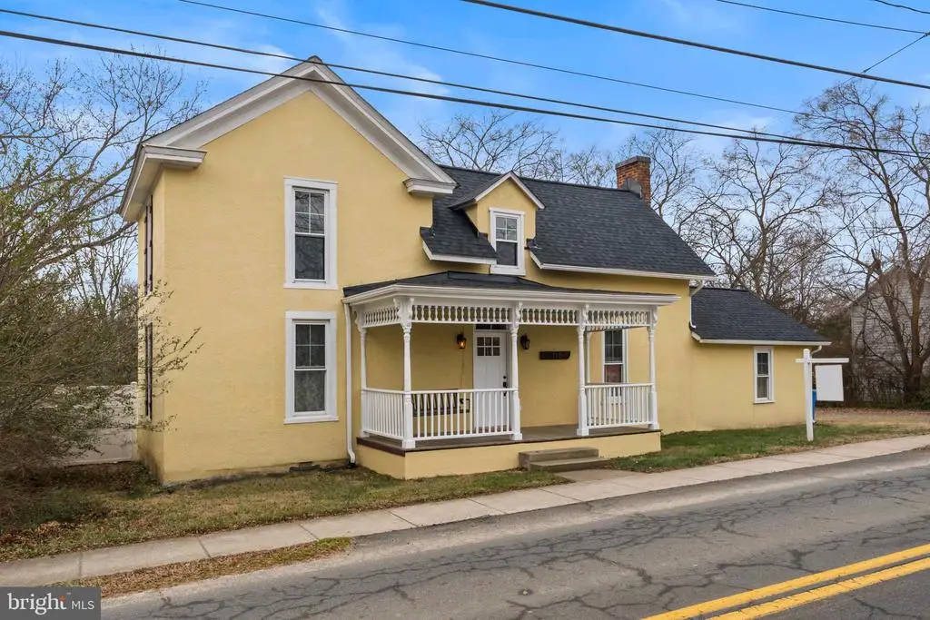 108 Main St W, Remington, VA 22734 - #1