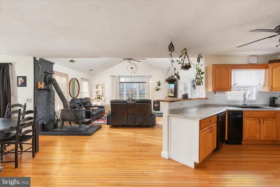 4364 Belvoir Rd, Marshall, VA  - #3