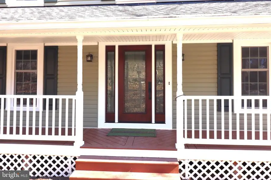 6885 Walnut Heights Dr, Warrenton, VA 20186 - #3