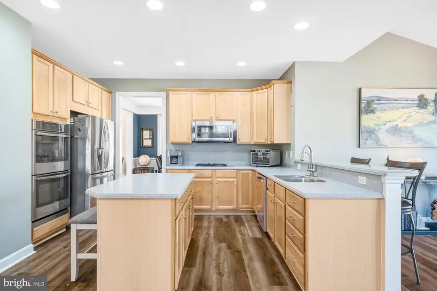7101 New Kensington Ct, Warrenton, VA  - #2
