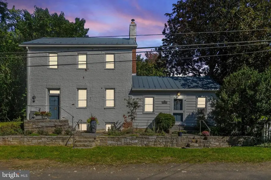 677 Federal St, Paris, VA  - #2