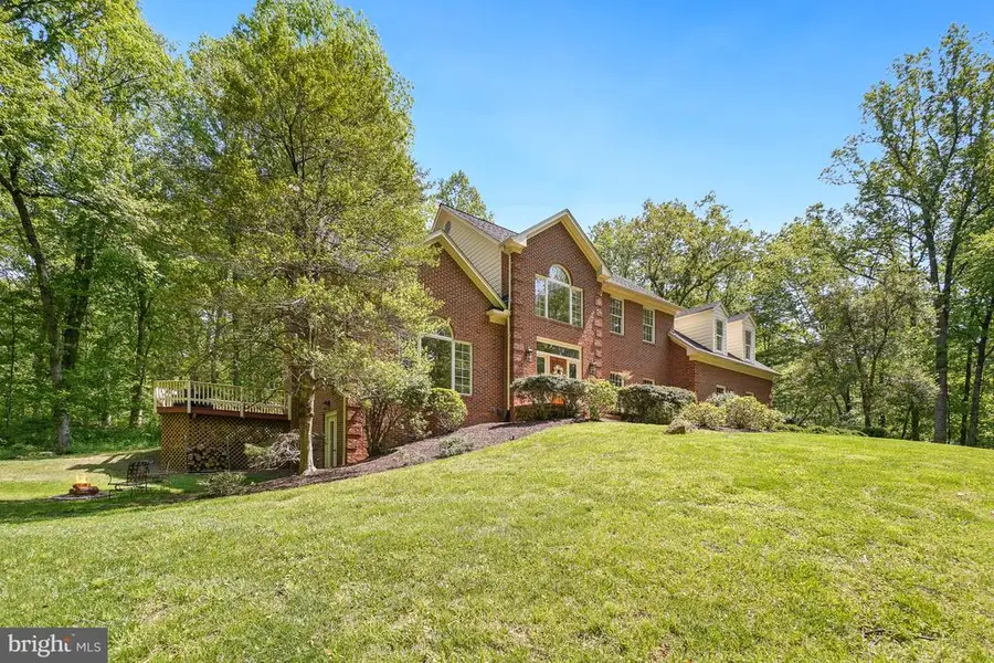 5722 Greenview Ln, Warrenton, VA 20187 - #2