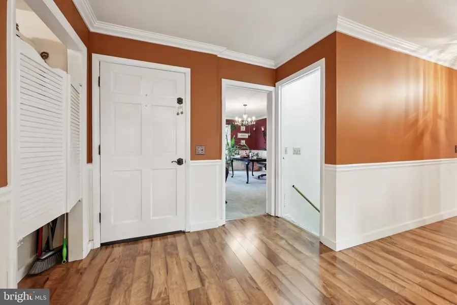 28 Piedmont St, Warrenton, VA 20186 - #2