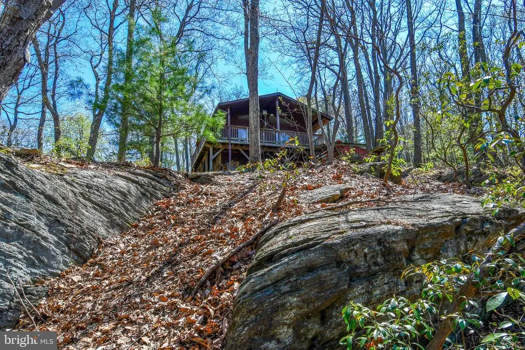 4562 Quail Run Dr, Marshall, VA 20115 - #1
