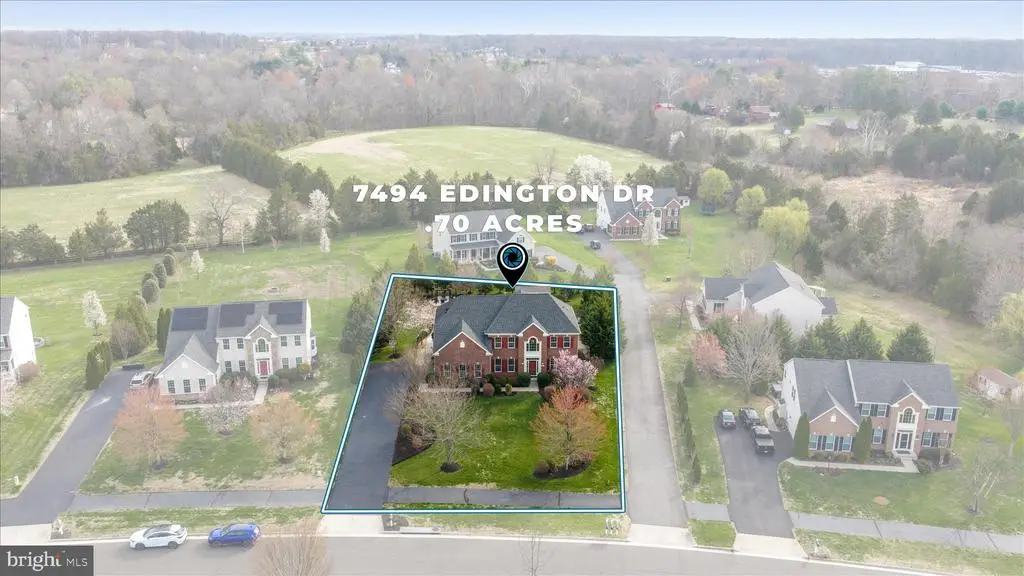 7494 Edington Dr, Warrenton, VA 20187 - #1