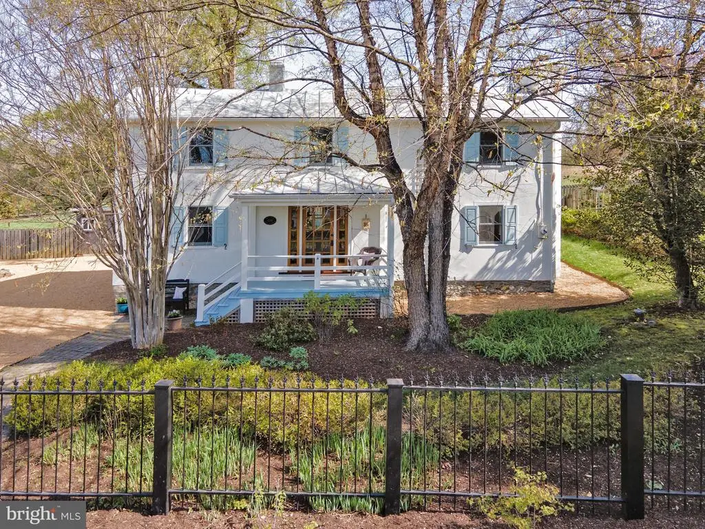 6592 Smitten Farm Ln, The Plains, VA 20198 - #1