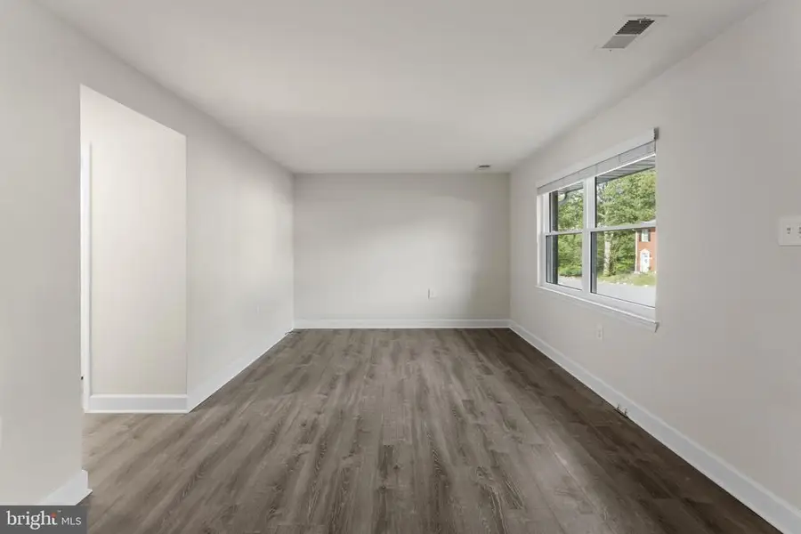 8609 Harrison Ct, Marshall, VA 20115 - #3
