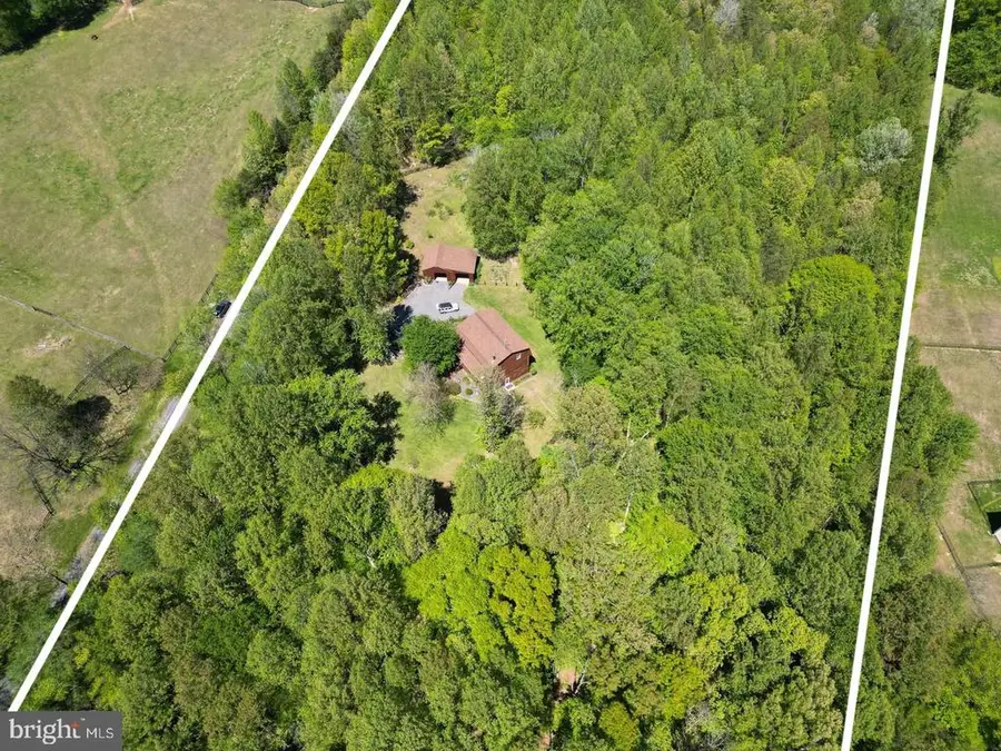10418 Cliff Mills Rd, Marshall, VA 20115 - #3