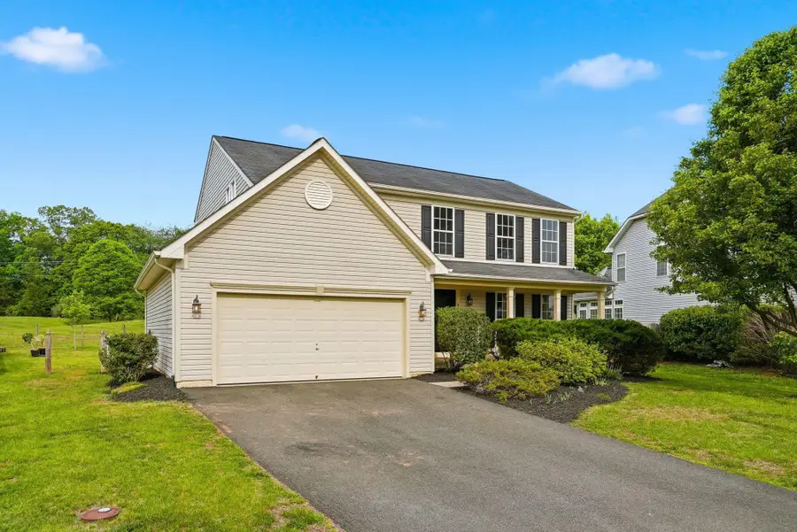 6686 Clarkes Meadow Dr, Bealeton, VA 22712 - #2