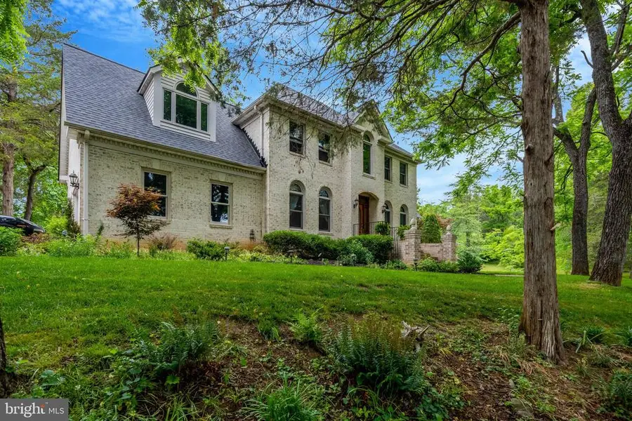 7929 Wellington Dr, Warrenton, VA 20186 - #2