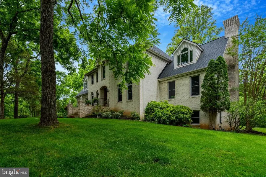 7929 Wellington Dr, Warrenton, VA 20186 - #3