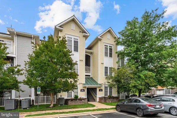 6161 Willow Pl, Bealeton, VA 22712