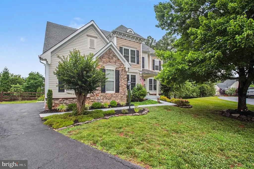 4056 Shrayer Ct, Warrenton, VA 20187 - #1