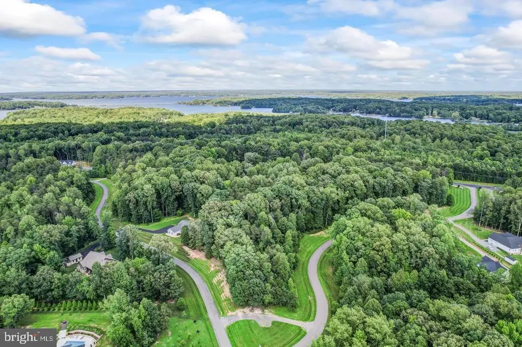 87 Old House Rd, Bumpass, VA 23024 - #1