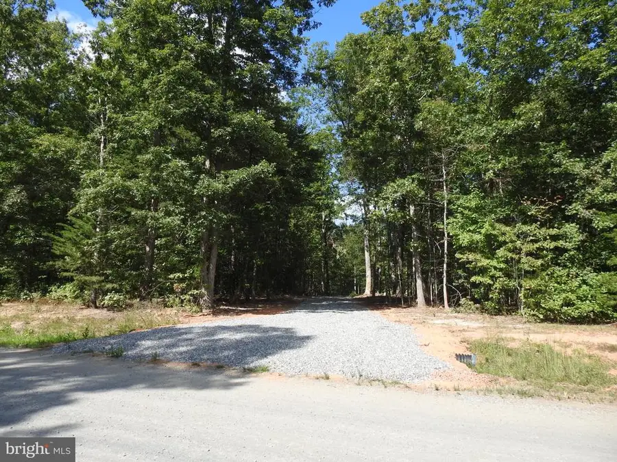 Equestrian Landing Trl, Bumpass, VA 23024 - #3