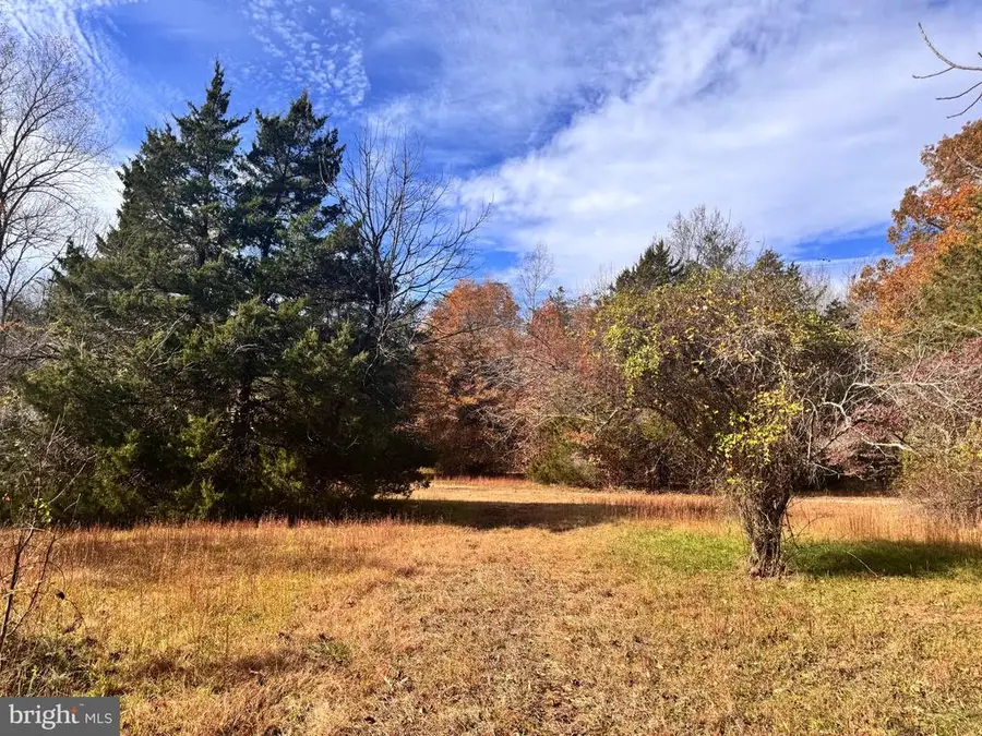 432 Little River Farms Rd, Bumpass, VA 23024 - #3