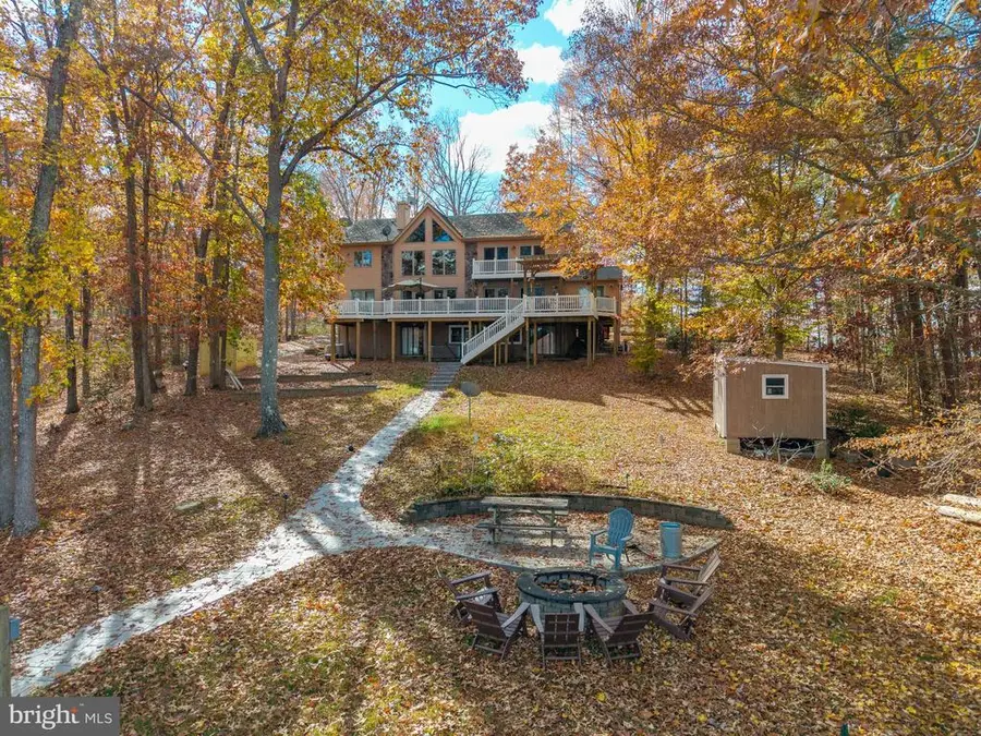 464 Douglas Rd, Mineral, VA 23117 - #2