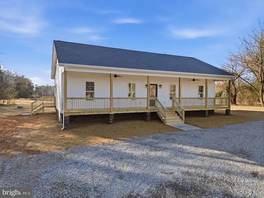 475 Fredericks Hall Rd, Bumpass, VA 23024 - #3