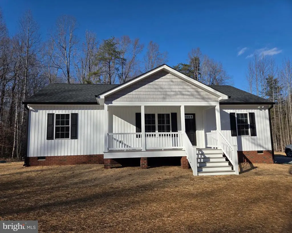115 Busbees Point Rd, Bumpass, VA 23024 - #1
