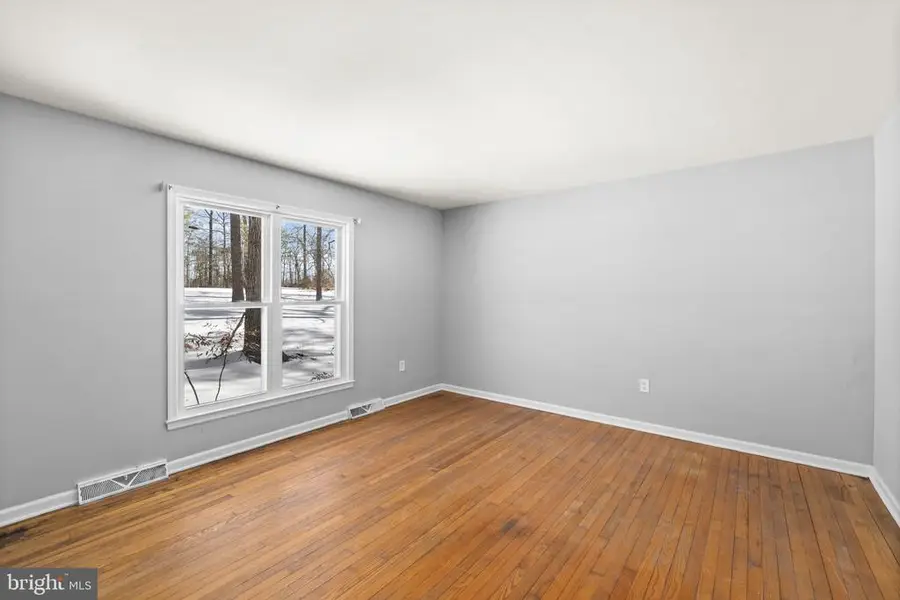 727 Chalklevel Rd, Louisa, VA 23093 - #3