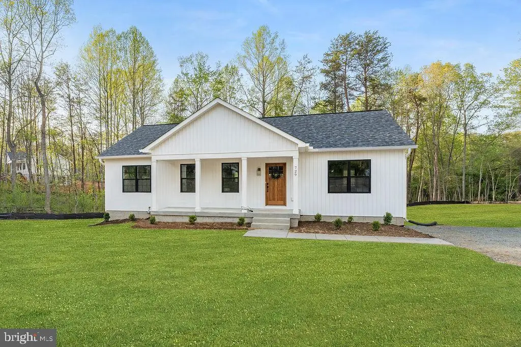 729 Vawter Corner Rd, Louisa, VA 23093 - #1