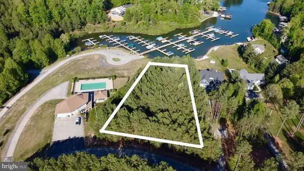 Lake Forest Dr, Mineral, VA 23117