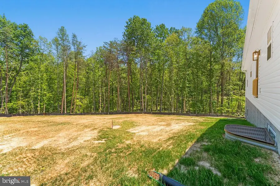 675 Vawter Corner Rd, Louisa, VA 23093 - #3
