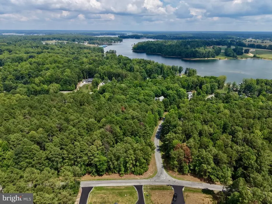 Acorn Dr, Mineral, VA 23117 - #2