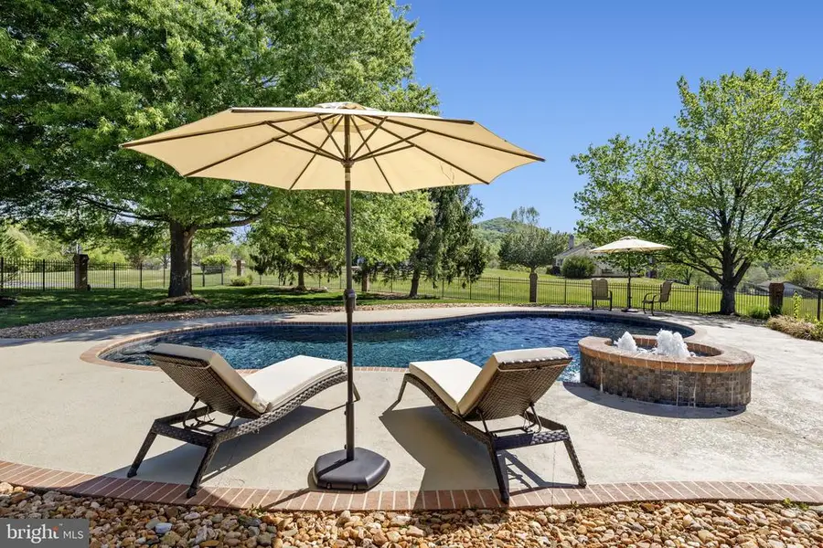 64 Rolling Green Ln, Brightwood, VA 22715 - #2