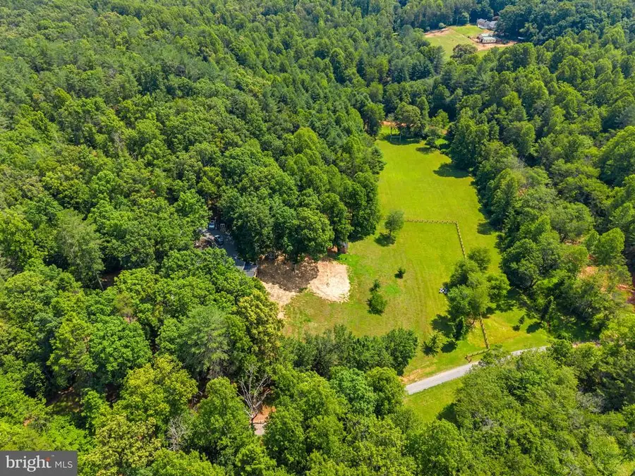 1515 Desert Rd, Reva, VA 22735 - #2