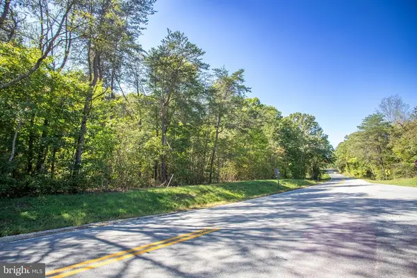 Richmond Hwy, , VA 