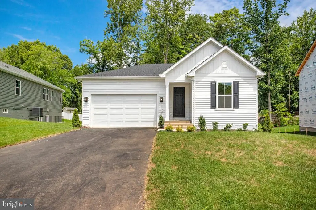 35599 Pine Needle Ln, Locust Grove, VA 22508 - #1