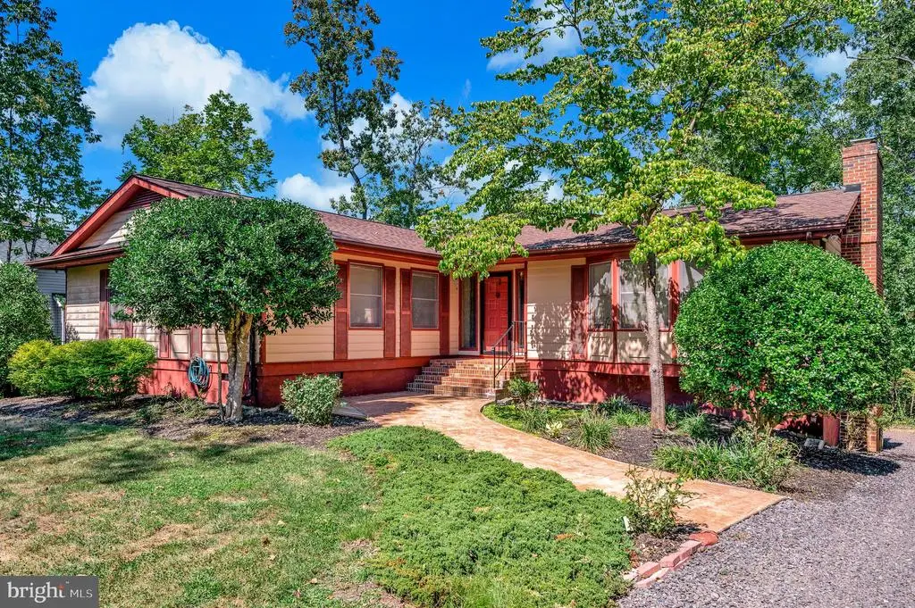 204 Freedom Rd, Locust Grove, VA 22508 - #1