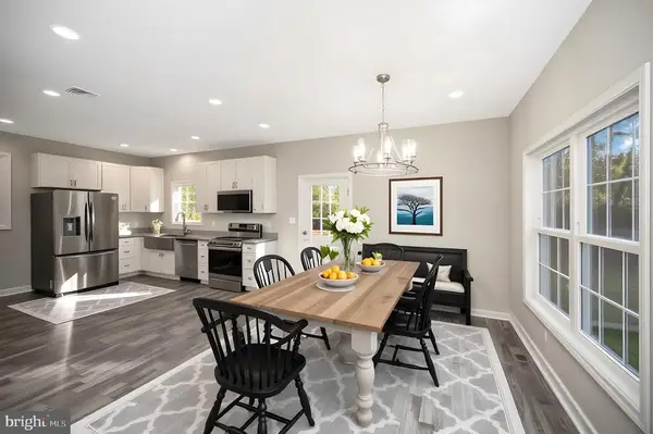 312 East St, Gordonsville, VA 22942