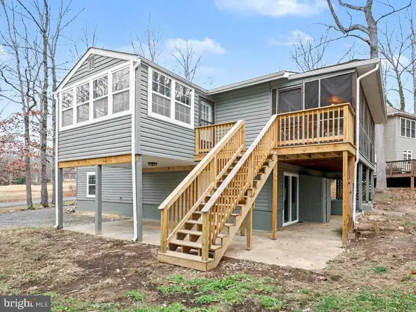 305 Green St, Locust Grove, VA 22508