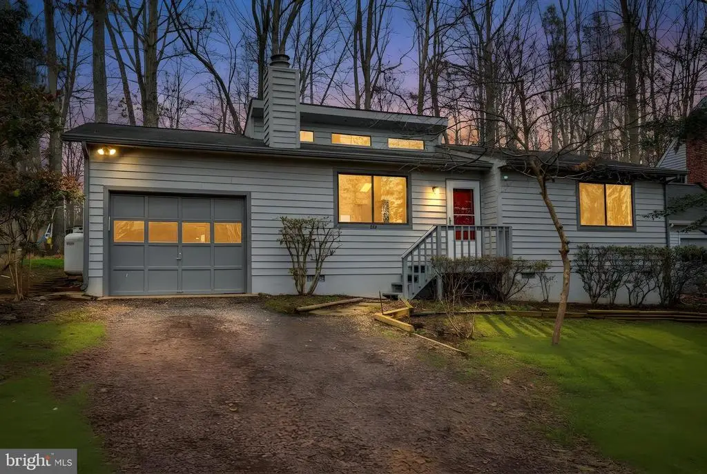 213 Mt Pleasant Dr, Locust Grove, VA 22508 - #1