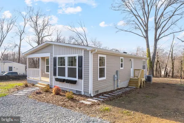 320 East St, Gordonsville, VA 22942