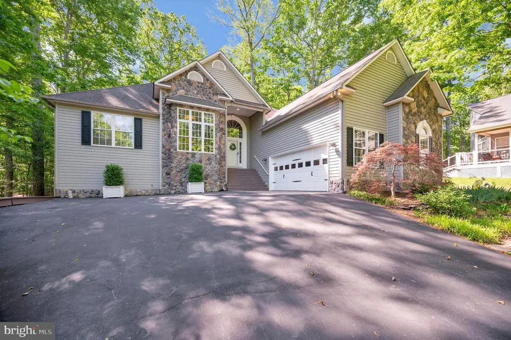 801 Eastover Pkwy, Locust Grove, VA 22508 - #1