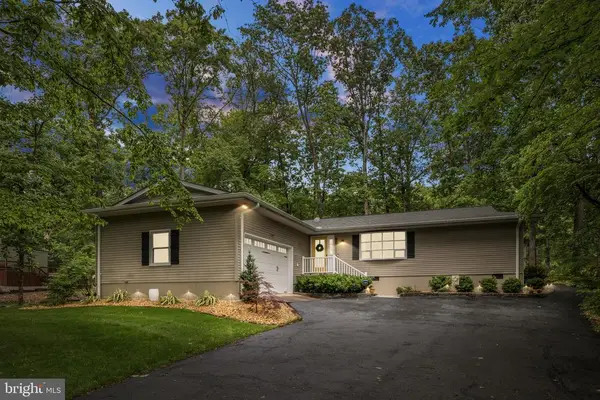 208 Sand Trap Ln, Locust Grove, VA 22508