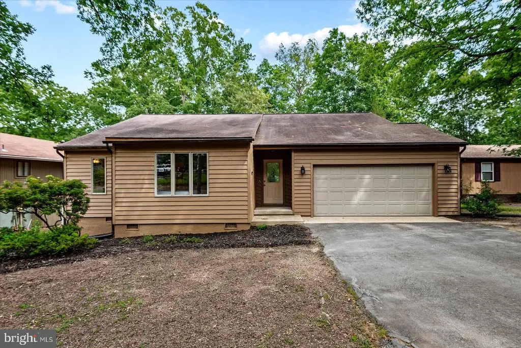705 Mt Pleasant Dr, Locust Grove, VA 22508 - #1