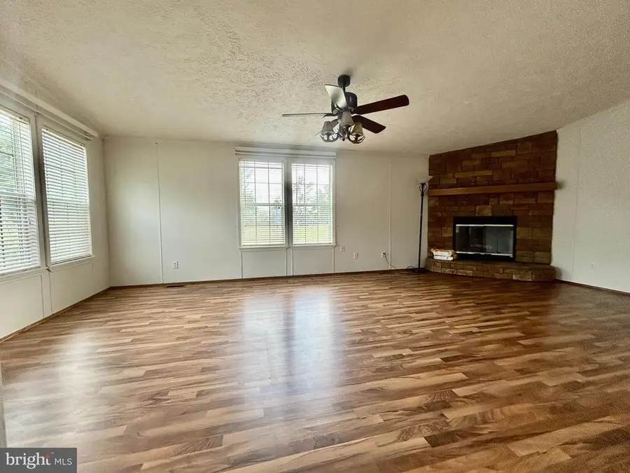 23221 Independence Rd, Unionville, VA 22567 - #2