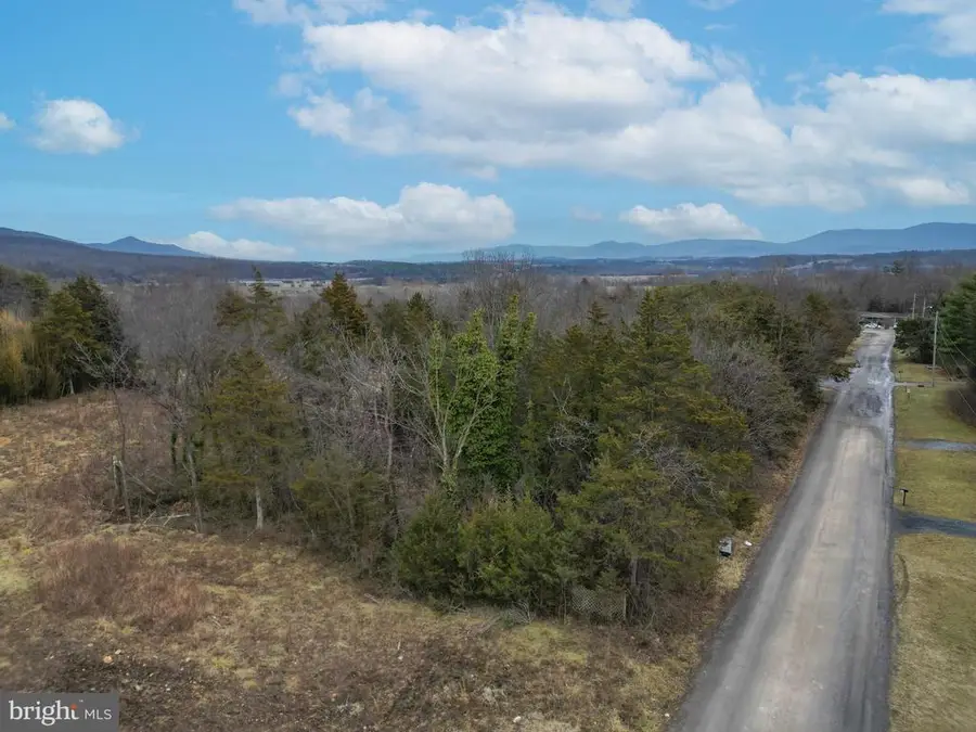 Park View Dr, Luray, VA 22835 - #2